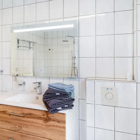 Apartment Am West-oestlichen Tor *