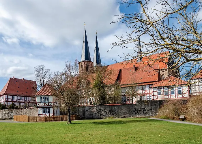 Am West-oestlichen Tor *